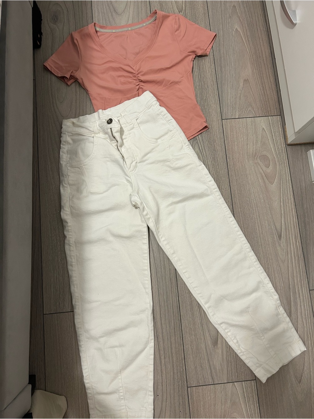 Women’s High-Rise Cream Jeans - White